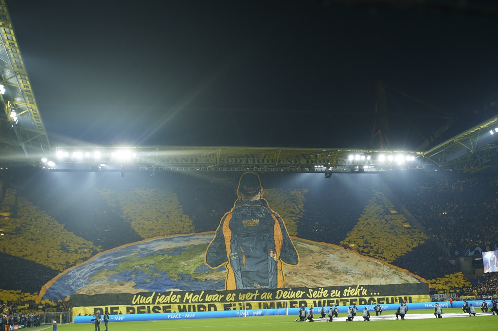 tifo tribunes Dortmund